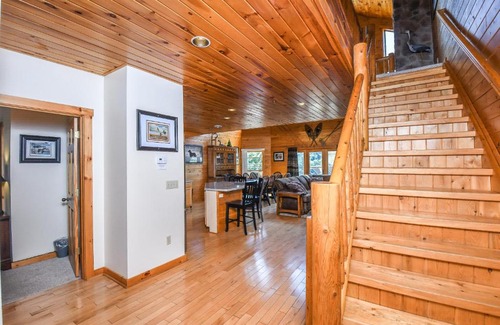 McHenry House | Cedar Shores Villa 12