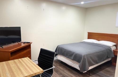 Georgetown Hotel | Cedar Springs Motel