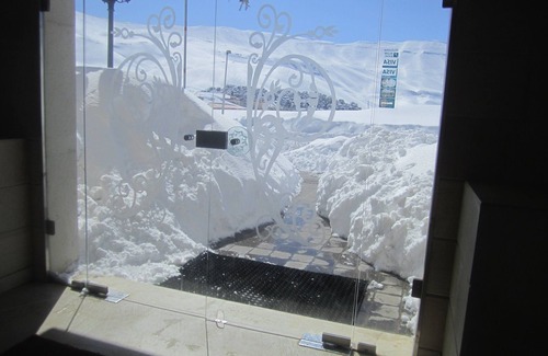 Al Arz Apartment | Cedars Palace