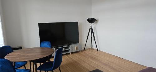 Aarhus C Apartment | Center apartment - top floor penthouse with views of the city