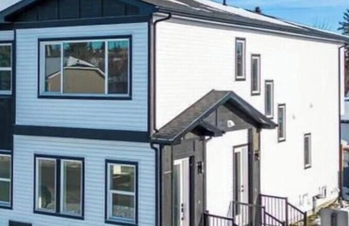 Highland Park Apartment | CenterStreet-Cozy 2bedroomSuite