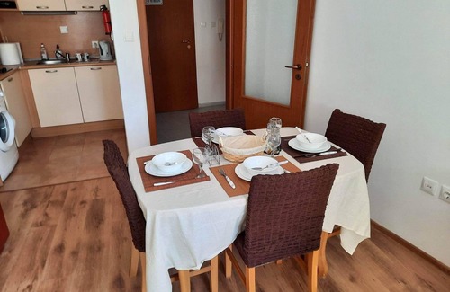 Aheloy Apartment | Central, 1 Bed Apt, 3 Yassen