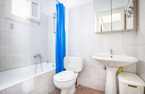 Kefalonia Apartment | Central Apartment - One Bedroom Apartment, Sleeps 2