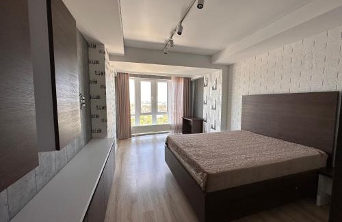 Chisinau Apartment | Central apartment with full view of Chisinau