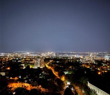 Chisinau Apartment | Central apartment with full view of Chisinau