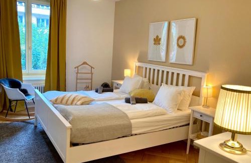 Lucerne Apartment | Central, Bright and Stylish 3 rooms Apartment