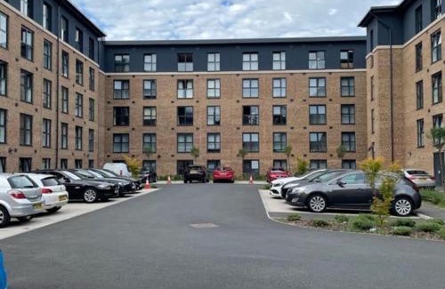 Derby Apartment | Central Derby Urban 2 Bedroom Flat - An Oasis of Elegance! Free Parking and Wifi suitable for families and professionals