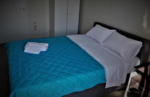 Argos Apartment | Central flat in Argos with a view on Nafplio