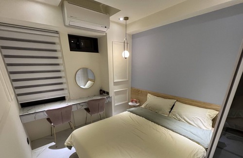 Xinyi Apartment | Central location! XinYi area, Entire 3 rooms apartment!