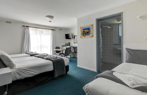 Port Fairy Hotel | Central Motel Port Fairy