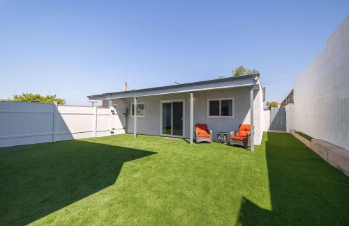 Paradise Hills House | Central Spacious