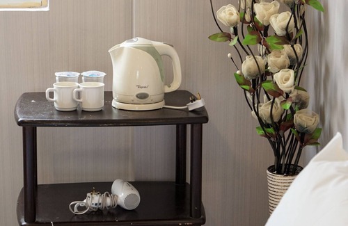 Geylang House | Centre of attraction, famous food & fruit! 14, 501