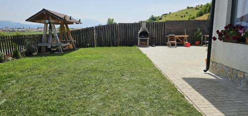 Codlea Villa | Cezar House