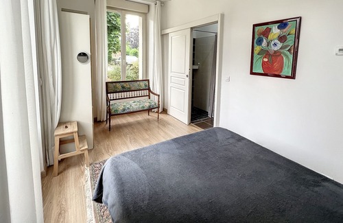 Saint-Fargeau-Ponthierry Apartment | Château : Appartement en Rez-de-jardin