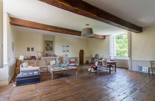 Puyrenier House | Château de La Combe