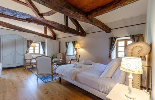 Cruet Bed & Breakfast | Château De La Rive