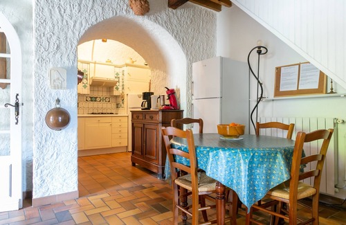 Jaujac House | Château de Laulagnet - 3e avec piscine dans un écrin de verdure