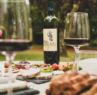 Cenac-et-Saint-Julien Hotel | Château de Maraval