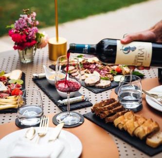 Cenac-et-Saint-Julien Hotel | Château de Maraval