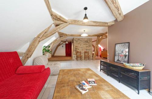 Saint-Forgeot House | château de millery