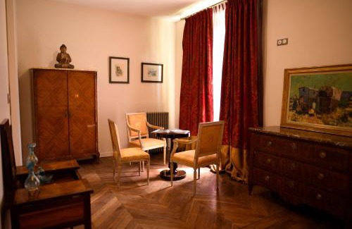 Boyer House | Château de Pymont