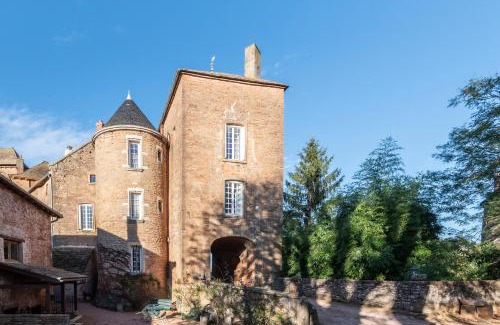 Hurigny Bed & Breakfast | Château de Salornay