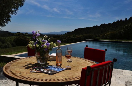 Villarzel-Cabardes Apartment | Château de Villarlong