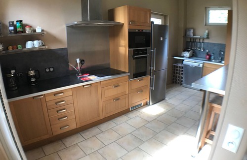 Marolles House | Château Folies : Gîte in an English-style park