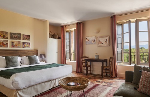 Le Cannet-des-Maures House | Château Saint-Roux Le Luc- Le Cannet des Maures