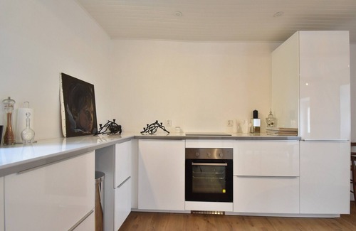 Saint-Laurent-des-Mortiers House | Charming Home with Flowers