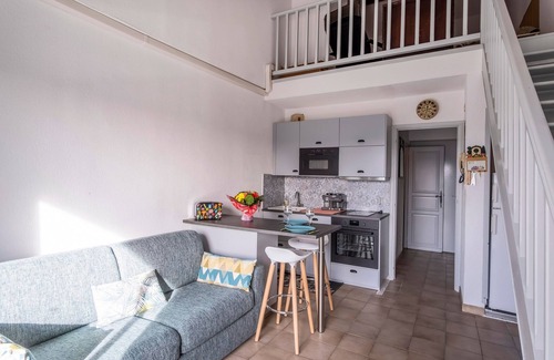 Martigues Apartment | Chabine - One Bedroom Apartment, Sleeps 4