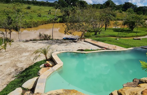 Jaboticatubas House | Chalé/loft Defronte Lagoa