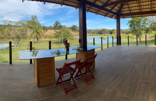 Jaboticatubas House | Chalé/loft Defronte Lagoa