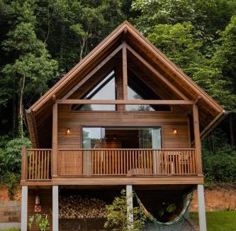 Sideropolis Ski Chalet | Chalé Recanto do Frassetto