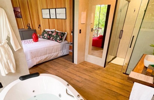 Sideropolis Ski Chalet | Chale Container with Hydro - Romantica at 5min Nova Veneza