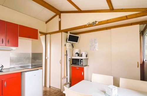 Surgeres Ski Chalet | Chalet 3 étoiles - Piscine - ccbbbfb