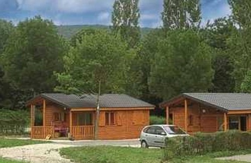 Lons-le-Saunier Ski Chalet | Chalet 4 étoiles - Piscine - efa00e