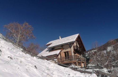 Abries Ski Chalet | Chalet Abriès in Queyras sleeps 8