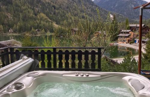 Champex-Lac Ski Chalet | Chalet au Paradis with great views, hot tub, sauna & garden