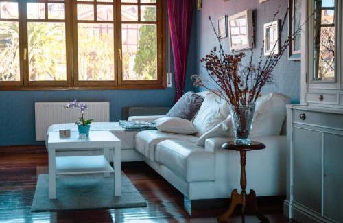 Sondika House | Chalet Bilbao-Aeropuerto