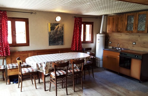 Vezza d'Oglio Ski Chalet | Chalet Bramito in the heart of the Stelvio National Park