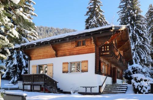 Villars-sur-Ollon Ski Chalet | Chalet Chalet Le Haut Pré by Interhome