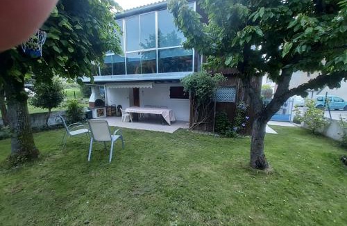 Saint-Maurice-en-Trieves Ski Chalet | Chalet dans village