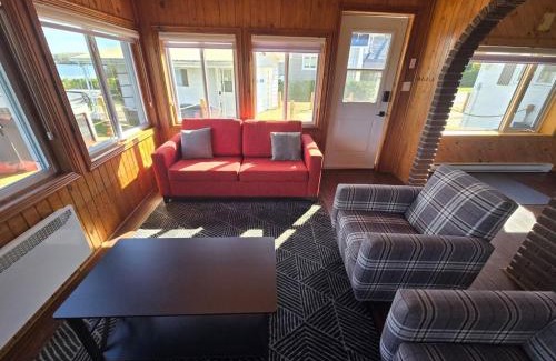 Lac-Simon Ski Chalet | Chalet du Manoir-Bord de l'eau-Plage