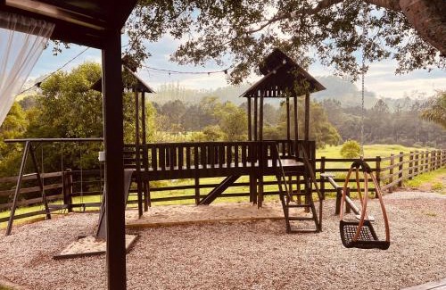 Nova Veneza House | @Chalet.Home