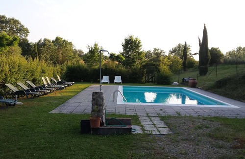 Cignan Bianco House | Chalet in Chianti with swimming pool and tennis court