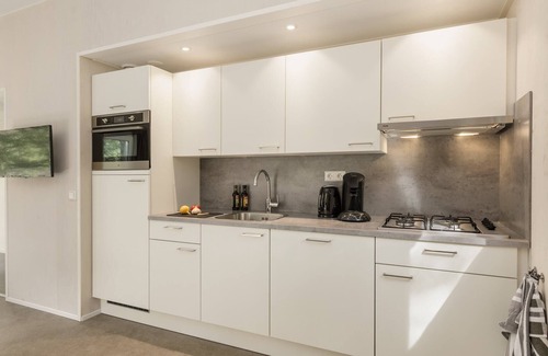 Ockenburgh Ski Chalet | Chalet in Kijkduin with Sauna & Comfort