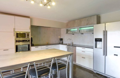 Manhay House | Chalet in Manhay with Sauna near Ardennes