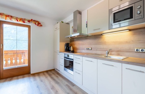 Wald im Pinzgau Apartment | Chalet in Wald near Zillertal Ski Area