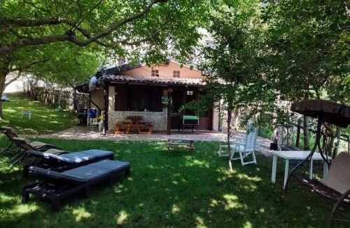 Montesano sulla Marcellana Cabin | Chalet in montagna con piscina